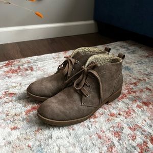 Size 6 Ankle boots